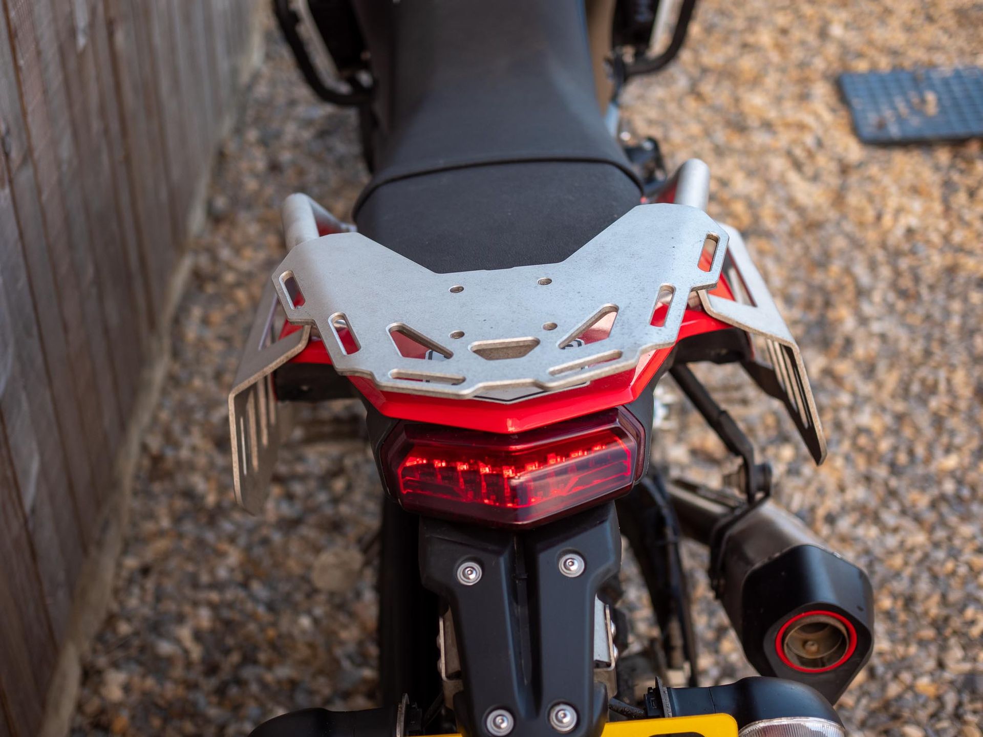 Adv spec tenere 700 deals